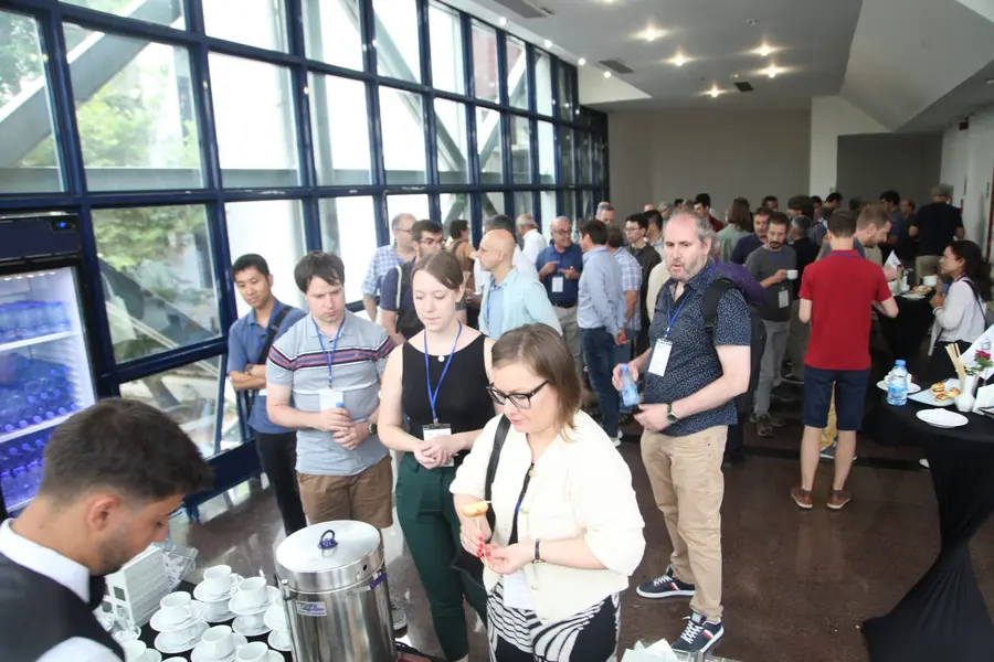 Coffee break in the foyer